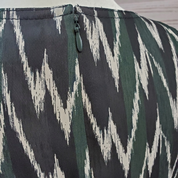 Ann Taylor dress - Picture 6 of 8